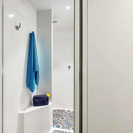 Hotel Hotelf1 Ferrand Est